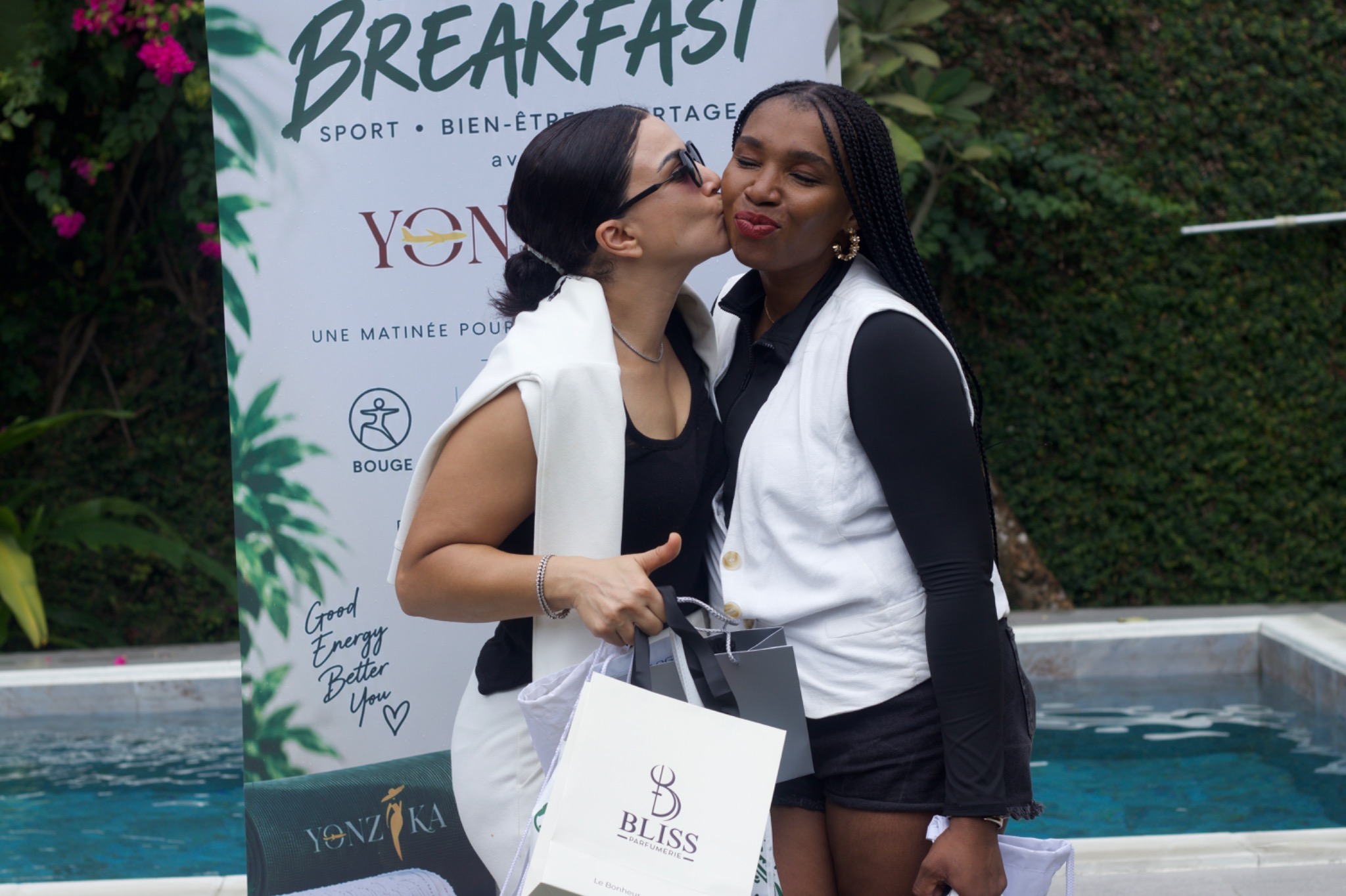 Remise d'un cadeau Bliss Parfumerie à Fit & Breakfast